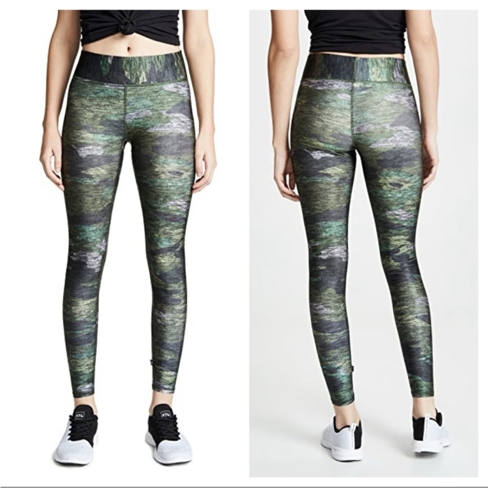 Terez Heathered Camo Tall Band Leggings Size L NWOT